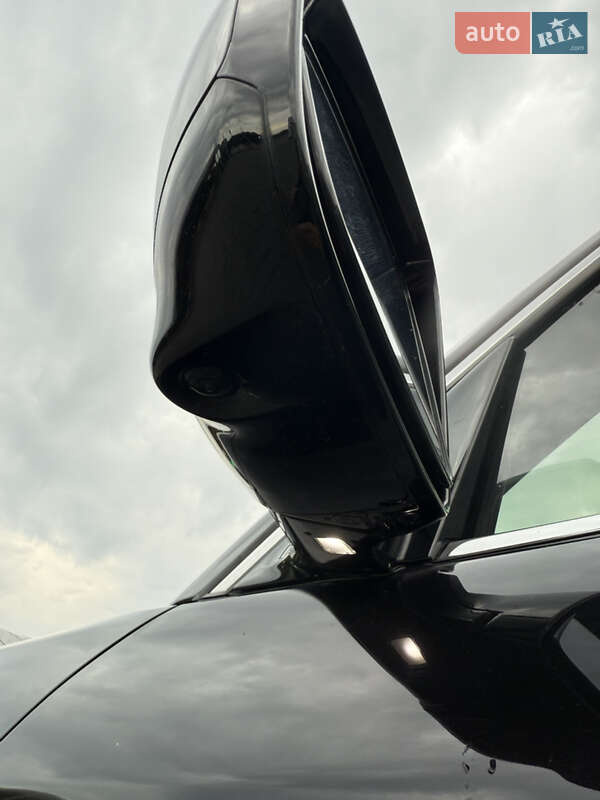 Внедорожник / Кроссовер Infiniti QX70 2016 в Харькове