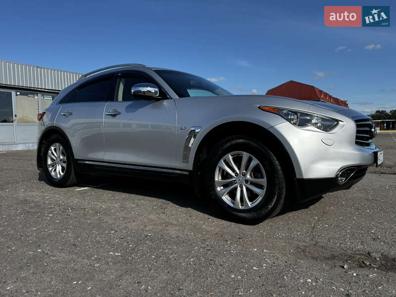 Внедорожник / Кроссовер Infiniti QX70 2013 в Киеве фото Внедорожник / Кроссовер Infiniti QX70 2013 в Киеве