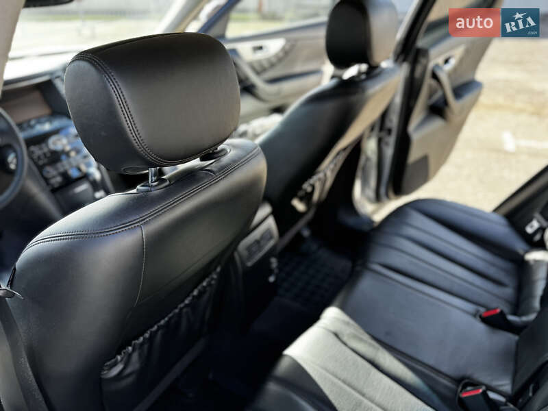 Внедорожник / Кроссовер Infiniti QX70 2013 в Киеве фото 35 Внедорожник / Кроссовер Infiniti QX70 2013 в Киеве