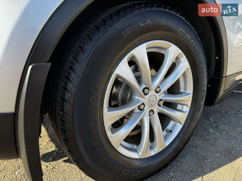 Внедорожник / Кроссовер Infiniti QX70 2013 в Киеве фото 55 Внедорожник / Кроссовер Infiniti QX70 2013 в Киеве