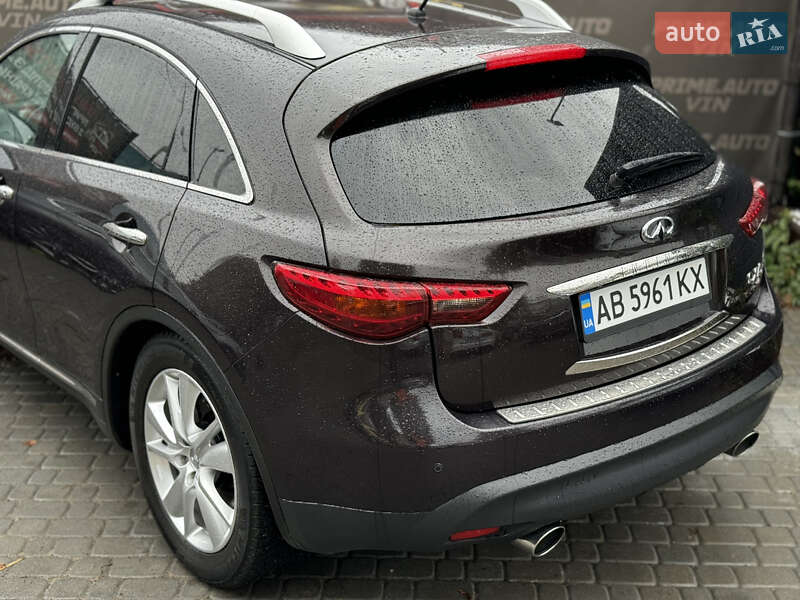 Позашляховик / Кросовер Infiniti QX70 2013 в Вінниці