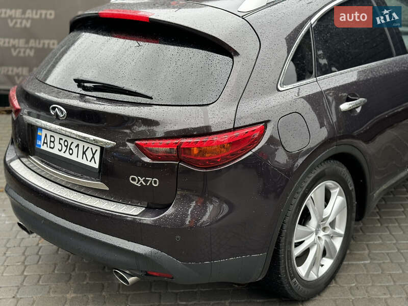 Позашляховик / Кросовер Infiniti QX70 2013 в Вінниці