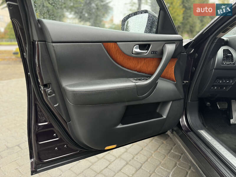 Позашляховик / Кросовер Infiniti QX70 2013 в Вінниці