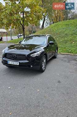 Позашляховик / Кросовер Infiniti QX70 2013 в  фото 9 Позашляховик / Кросовер Infiniti QX70 2013 в