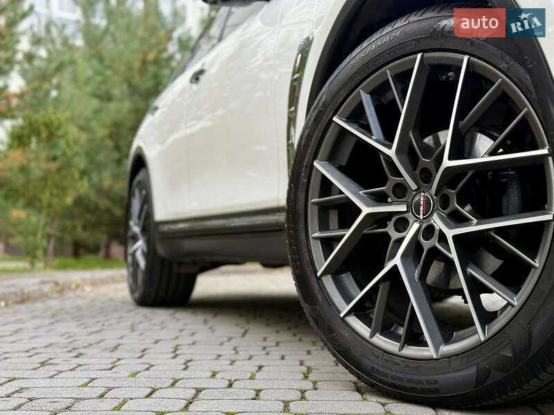 Внедорожник / Кроссовер Infiniti QX70 2016 в Тернополе фото 2 Внедорожник / Кроссовер Infiniti QX70 2016 в Тернополе