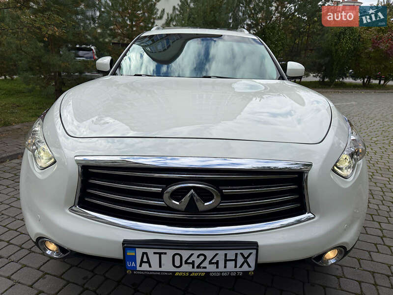 Внедорожник / Кроссовер Infiniti QX70 2016 в Тернополе фото 9 Внедорожник / Кроссовер Infiniti QX70 2016 в Тернополе