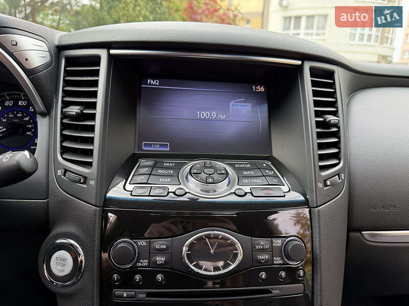 Внедорожник / Кроссовер Infiniti QX70 2016 в Тернополе фото 19 Внедорожник / Кроссовер Infiniti QX70 2016 в Тернополе