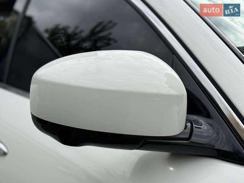 Внедорожник / Кроссовер Infiniti QX70 2016 в Тернополе фото 29 Внедорожник / Кроссовер Infiniti QX70 2016 в Тернополе