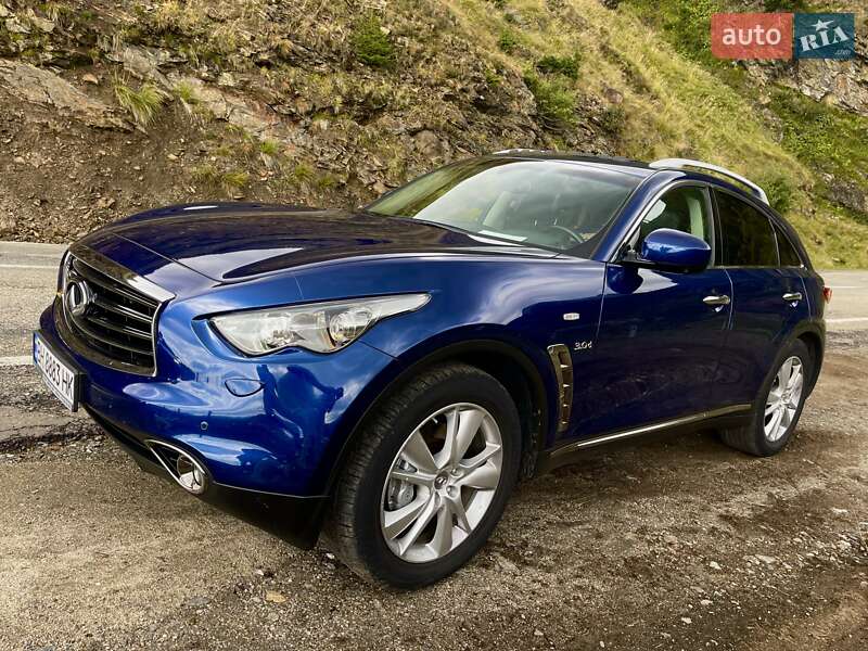 Внедорожник / Кроссовер Infiniti QX70 2016 в Одессе фото 8 Внедорожник / Кроссовер Infiniti QX70 2016 в Одессе