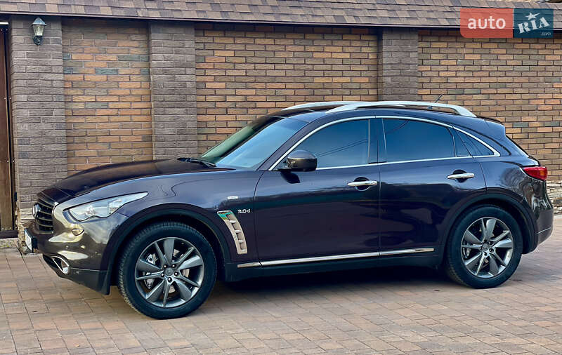 Внедорожник / Кроссовер Infiniti QX70 2014 в Киеве фото 9 Внедорожник / Кроссовер Infiniti QX70 2014 в Киеве