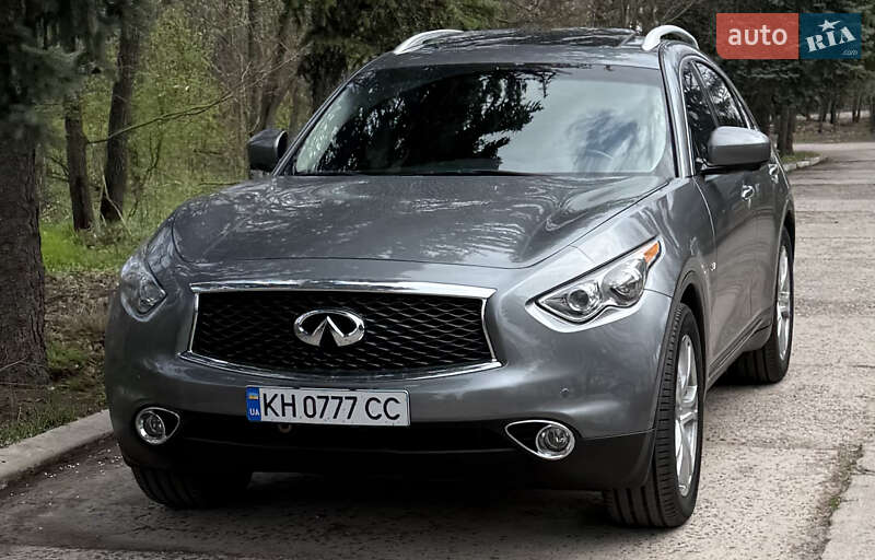 Внедорожник / Кроссовер Infiniti QX70 2016 в Краматорске фото 4 Внедорожник / Кроссовер Infiniti QX70 2016 в Краматорске