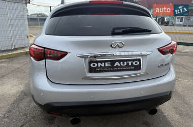 Внедорожник / Кроссовер Infiniti QX70 2015 в Киеве