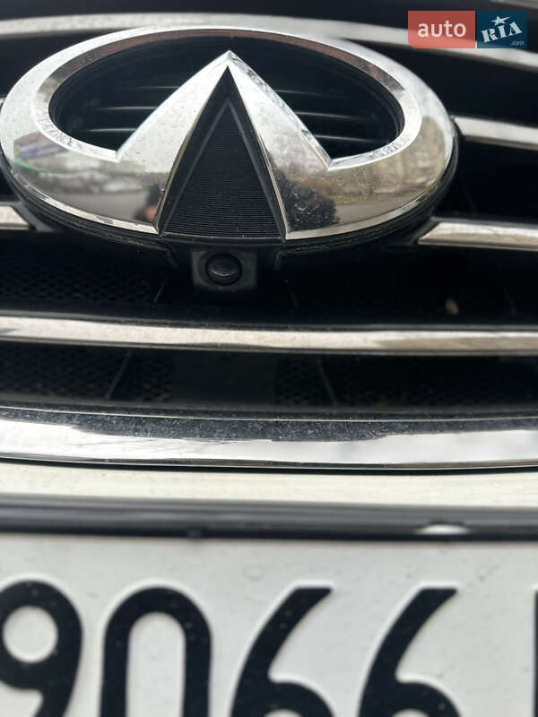 Внедорожник / Кроссовер Infiniti QX70 2016 в Киеве