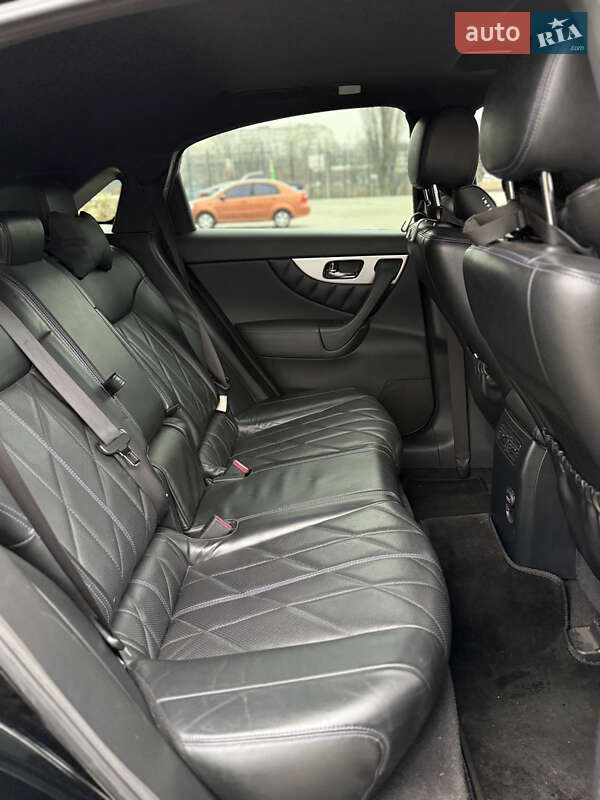 Позашляховик / Кросовер Infiniti QX70 2017 в Кропивницькому фото 8 Позашляховик / Кросовер Infiniti QX70 2017 в Кропивницькому