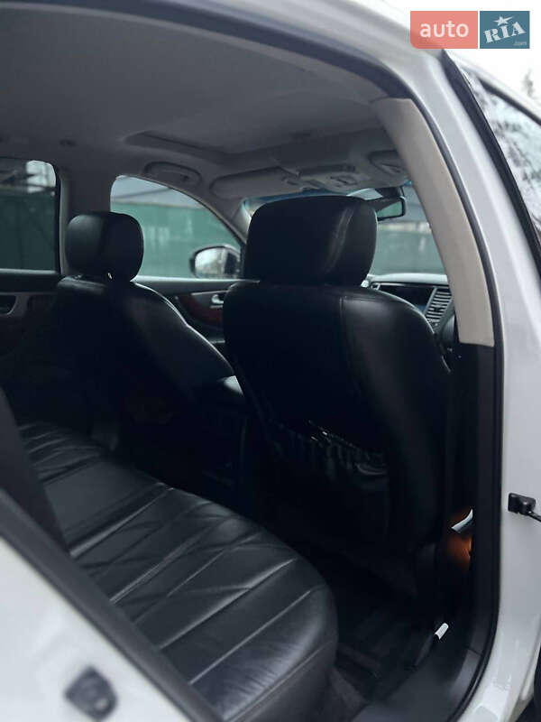 Внедорожник / Кроссовер Infiniti QX70 2015 в Киеве