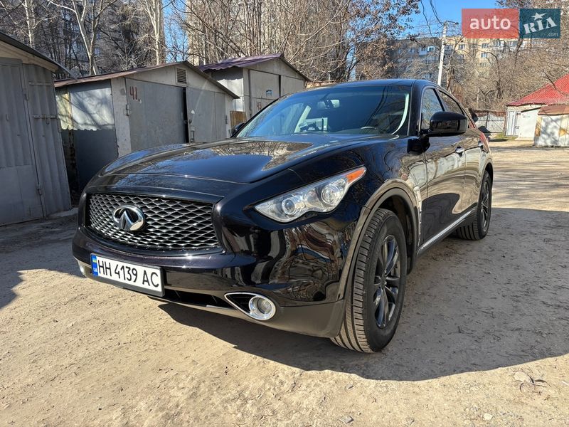 Infiniti QX70 2016