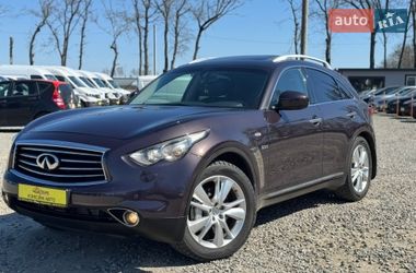 Позашляховик / Кросовер Infiniti QX70 2013 в Умані