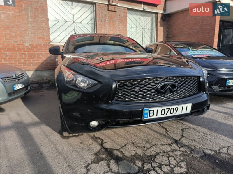 Внедорожник / Кроссовер Infiniti QX70 2017 в Полтаве