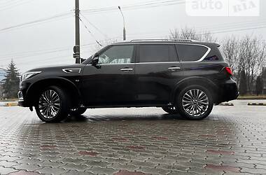 Позашляховик / Кросовер Infiniti QX80 2018 в Чернівцях