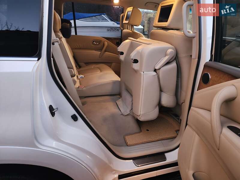 Внедорожник / Кроссовер Infiniti QX80 2014 в Киеве