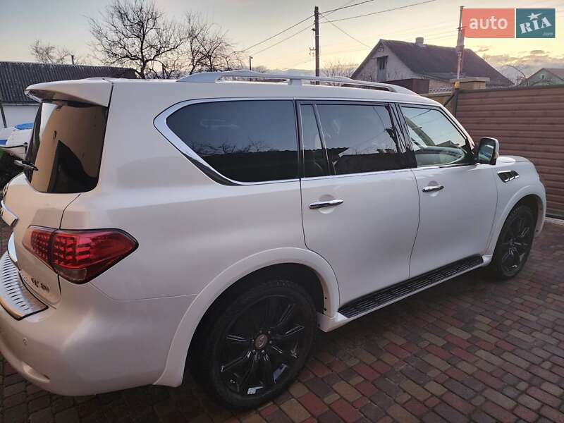 Внедорожник / Кроссовер Infiniti QX80 2014 в Киеве