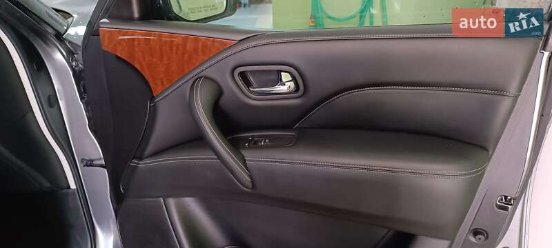 Внедорожник / Кроссовер Infiniti QX80 2019 в Черновцах