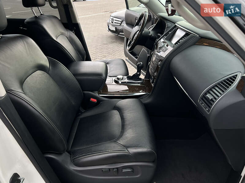 Внедорожник / Кроссовер Infiniti QX80 2016 в Черновцах