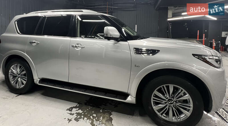 Позашляховик / Кросовер Infiniti QX80 2018 в Дніпрі
