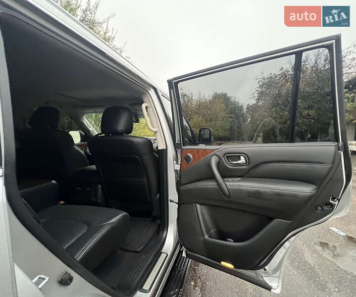 Позашляховик / Кросовер Infiniti QX80 2018 в Дніпрі