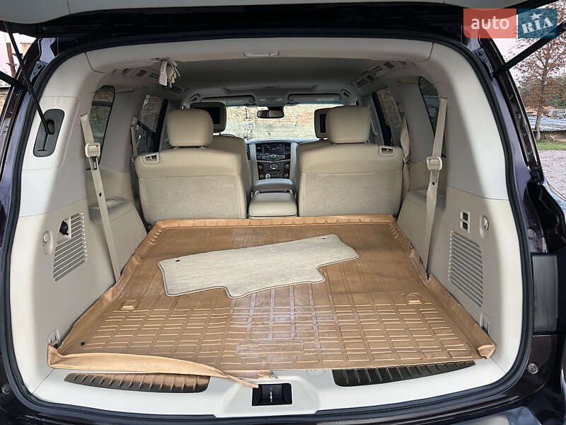 Внедорожник / Кроссовер Infiniti QX80 2016 в Ровно