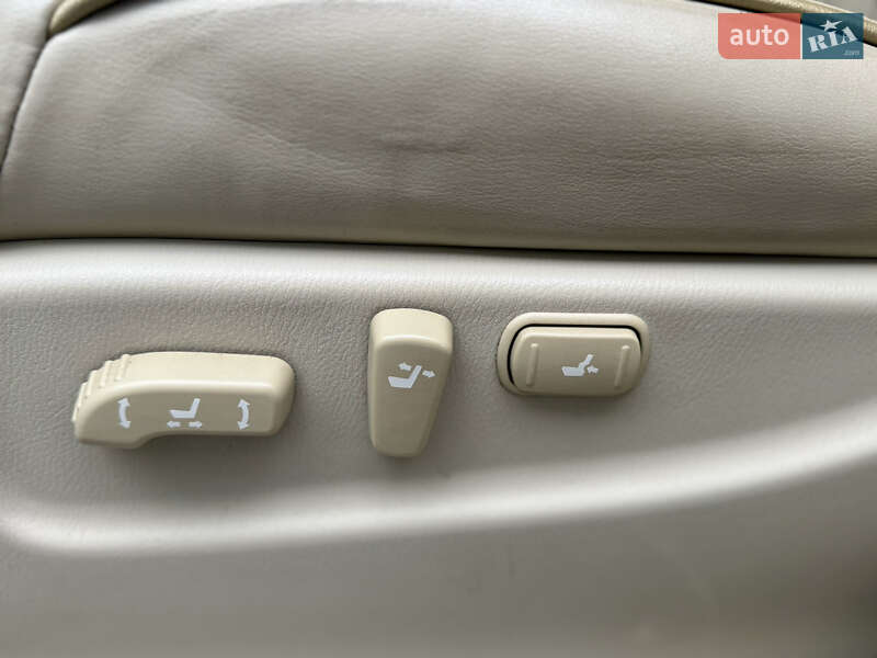 Позашляховик / Кросовер Infiniti QX80 2013 в Фастові