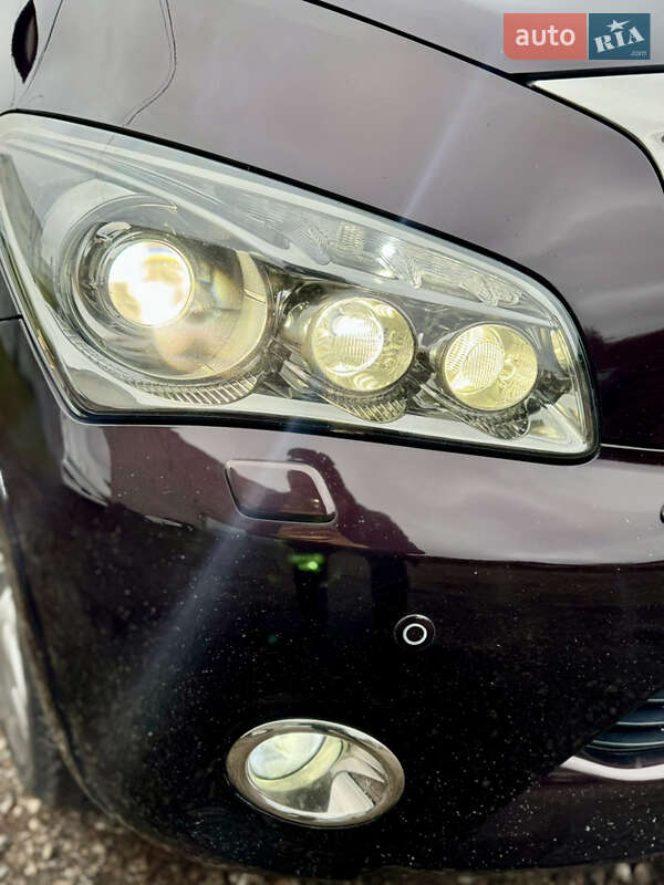 Позашляховик / Кросовер Infiniti QX80 2013 в Фастові