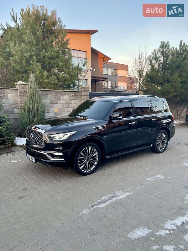 Infiniti QX80 2018