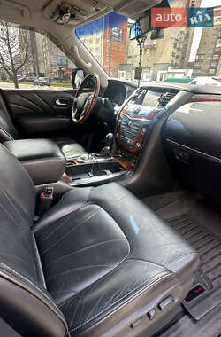 Внедорожник / Кроссовер Infiniti QX80 2016 в 
