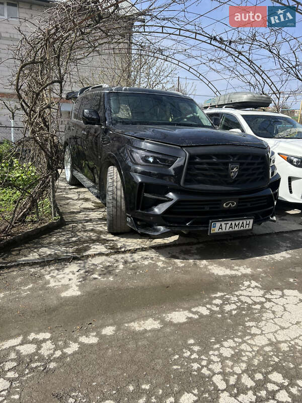 Позашляховик / Кросовер Infiniti QX80 2017 в Кам'янець-Подільському фото 3 Позашляховик / Кросовер Infiniti QX80 2017 в Кам'янець-Подільському