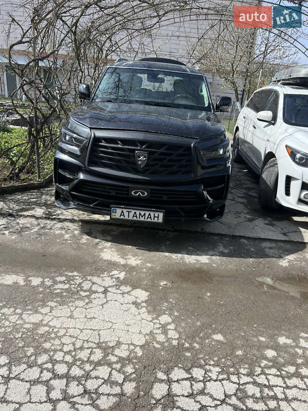 Позашляховик / Кросовер Infiniti QX80 2017 в Кам'янець-Подільському фото 13 Позашляховик / Кросовер Infiniti QX80 2017 в Кам'янець-Подільському
