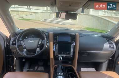 Позашляховик / Кросовер Infiniti QX80 2021 в 