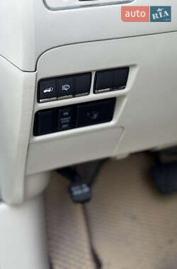 Внедорожник / Кроссовер Infiniti QX80 2013 в 