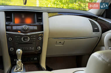 Внедорожник / Кроссовер Infiniti QX80 2013 в 