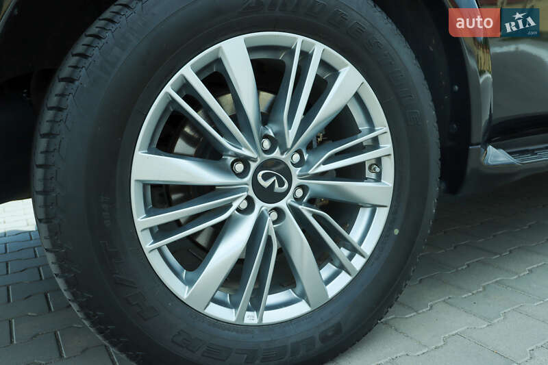 Внедорожник / Кроссовер Infiniti QX80 2018 в Измаиле