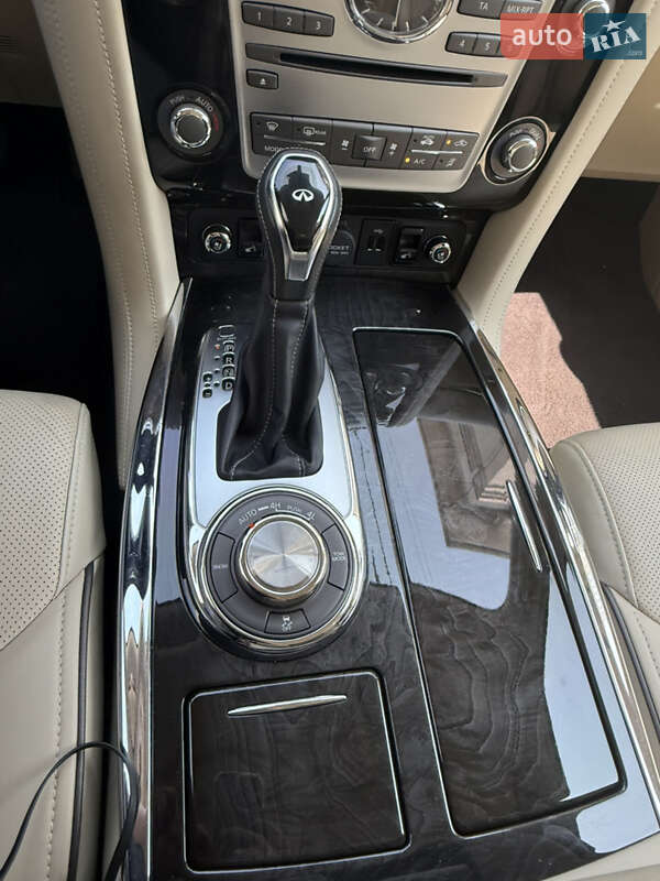 Позашляховик / Кросовер Infiniti QX80 2019 в Києві