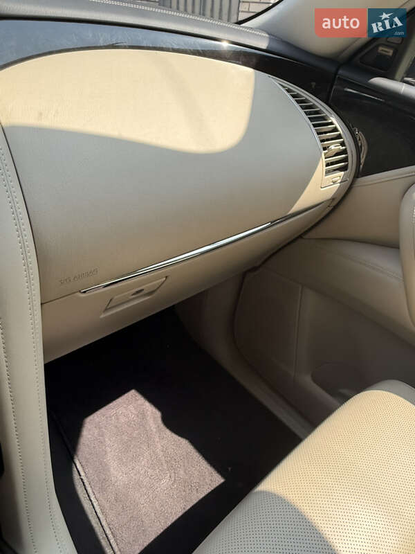 Позашляховик / Кросовер Infiniti QX80 2019 в Києві