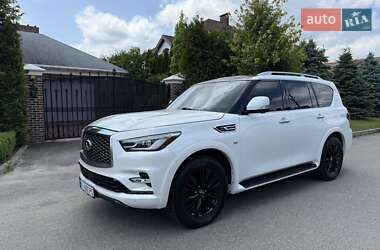 Позашляховик / Кросовер Infiniti QX80 2018 в 