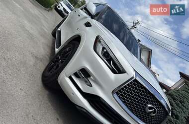 Позашляховик / Кросовер Infiniti QX80 2018 в 