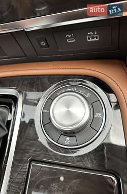 Внедорожник / Кроссовер Infiniti QX80 2024 в 