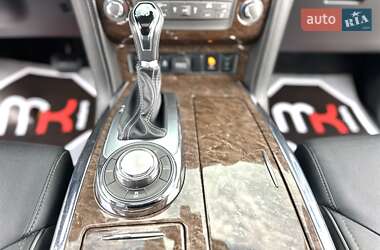 Внедорожник / Кроссовер Infiniti QX80 2015 в 