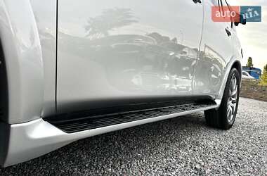 Внедорожник / Кроссовер Infiniti QX80 2015 в 