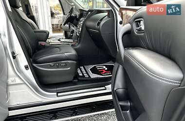 Внедорожник / Кроссовер Infiniti QX80 2015 в 