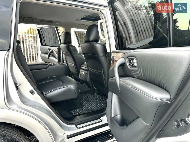 Внедорожник / Кроссовер Infiniti QX80 2015 в Киеве