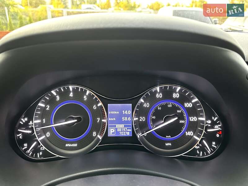 Внедорожник / Кроссовер Infiniti QX80 2015 в Киеве